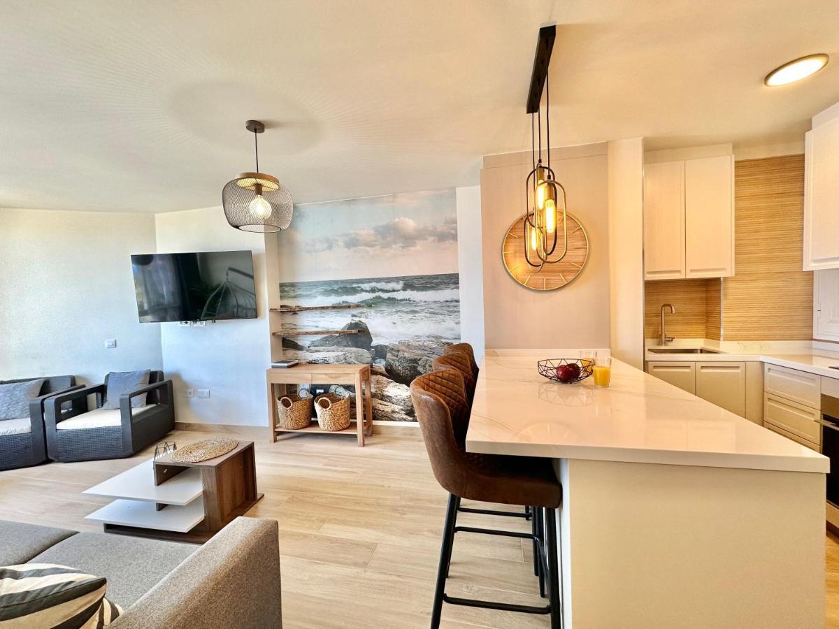 Torres De Yomely - Y4B Apartment Плая де лас Америкас Екстериор снимка
