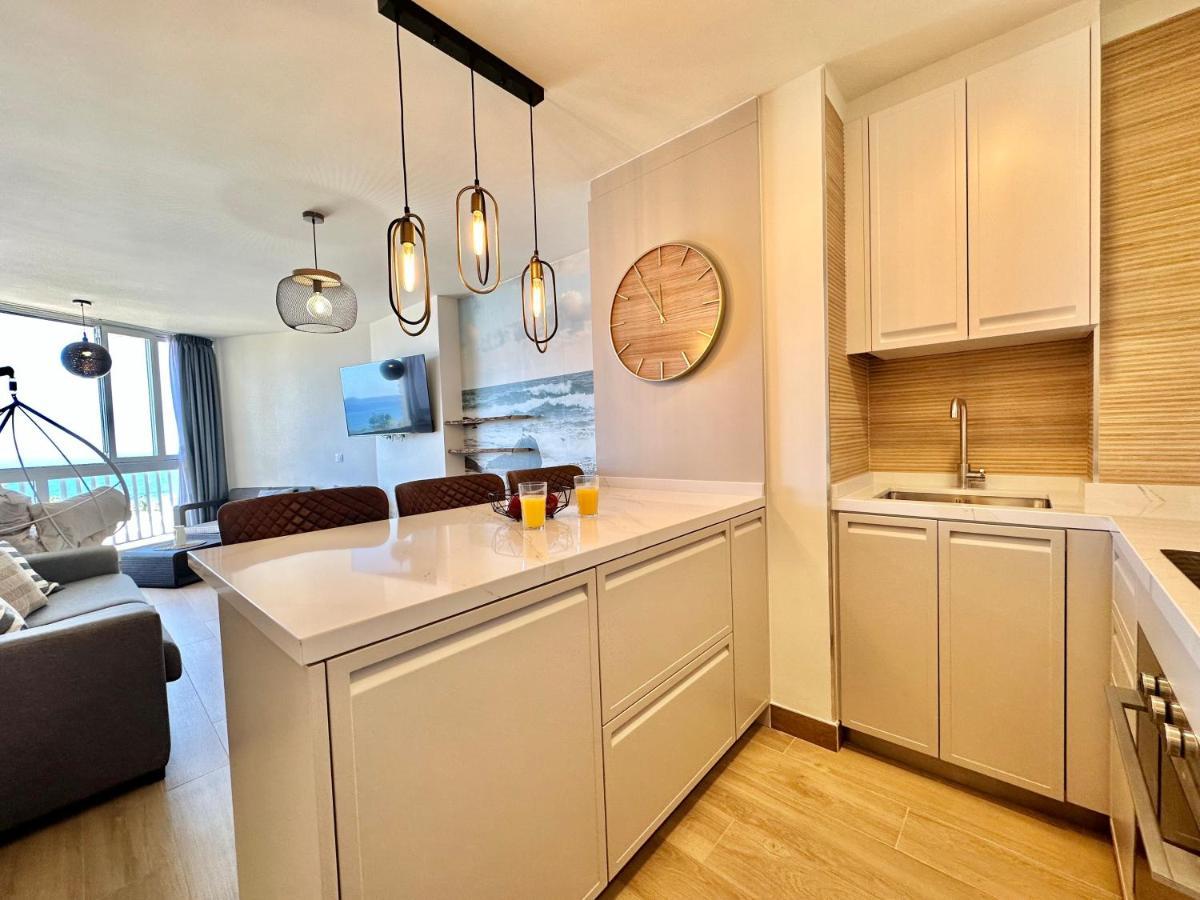 Torres De Yomely - Y4B Apartment Плая де лас Америкас Екстериор снимка
