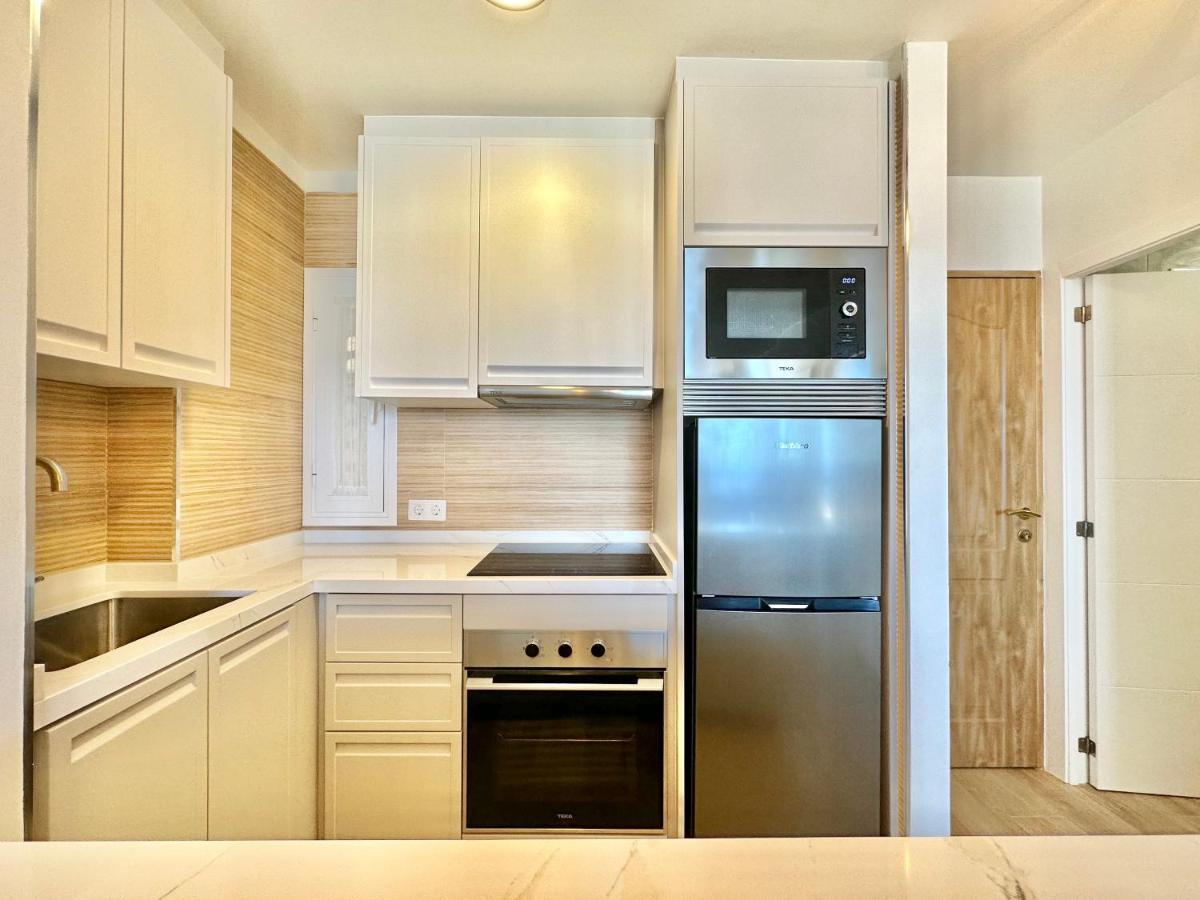 Torres De Yomely - Y4B Apartment Плая де лас Америкас Екстериор снимка