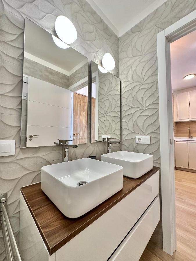 Torres De Yomely - Y4B Apartment Плая де лас Америкас Екстериор снимка